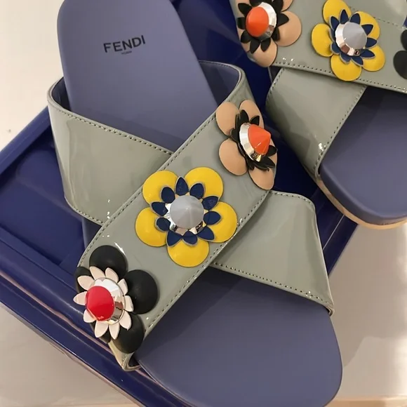 Fendi Flowerland Slides - Size 36 - Picture 4 of 14